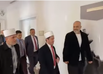 Rama me unionet e myslimanëve në Europë: Momenti që të jemi bashkë!