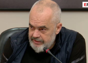 “Refuzimi i Tryezës së Përbashkët është një gabim i madh”, Rama i dërgon tjetër mesazh Bashës