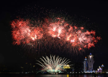 Zjarret “paralizojnë” edhe festimet, Sindey nuk do të jetë i njëjti këtë 31 dhjetor pa spektaklin e fishekzjarreve