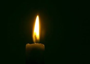 Festoi ditëlindjen e fundit me nënën, dhimbje në familjen e këngëtares shqiptare