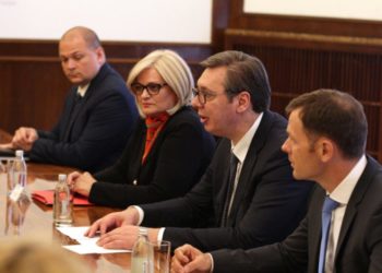 Mediat zbulojnë lëvizjen e re të Aleksandër Vuçiç: Synon të bëhet kryeministër