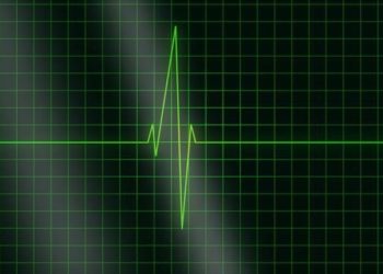 Zemra i kishte pushuar prej 6 orësh, mjekët rikthejnë në jetë gruan