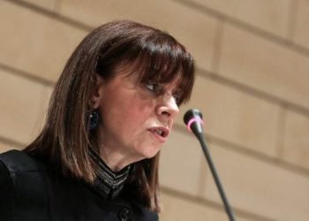 Kryeministri Mitsotakis emëron gjyqtaren e lartë si presidenten e ardhshme të Greqisë