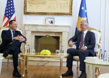 I dërguari i Trump në Prishtinë takohet me presidentin Thaçi dhe Mustafën: Të hiqet taksa me Serbinë