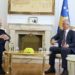 I dërguari i Trump në Prishtinë takohet me presidentin Thaçi dhe Mustafën: Të hiqet taksa me Serbinë