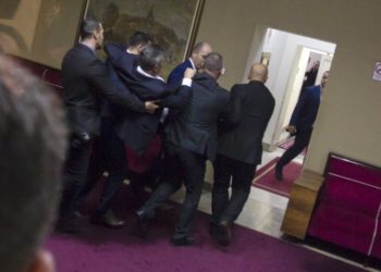 Serbët akuzohen për “kërcënim të paqes” në Malin e Zi dhe rajon