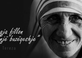 “Paqja fillon me një buzëqeshje”, mesazhi i Ramës duke cituar Shën Terezën
