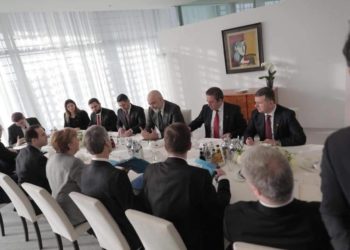 “Plan të përbashkët për shtimin e donatorëve”/ Rama flet për Shengenin Ballkanik: Merkel e mbështet, por në Prishtinë s’duan ta kuptojnë