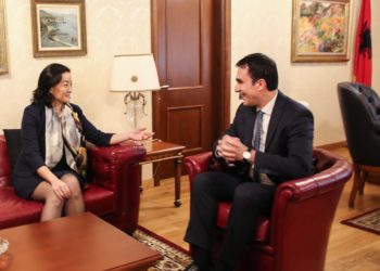 Ambasadorja Kim takon Çelën: Prokurorët t’i shërbejnë interesit publik