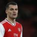 Merret vendimi, Xhaka qëndron tek “Arsenal”