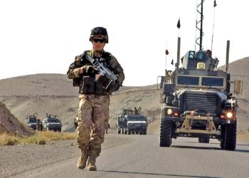 Bombë artizanale kundër autokolonës ushtarake, vriten dy ushtarë amerikanë në Afganistan