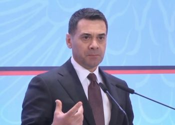 Ahmetaj me ministrin turk: Ndërtimi i 500 banesave në Laç përfundon në korrik