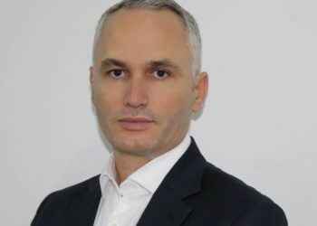 Shpërrallimet cytanike nga Kosova: Nga Skënderbeu me bisht te Rama spiun serb!