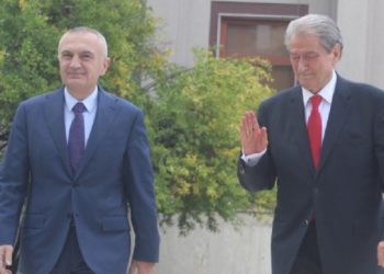 Heshtja e dyshimtë e çiftit Meta-Berisha