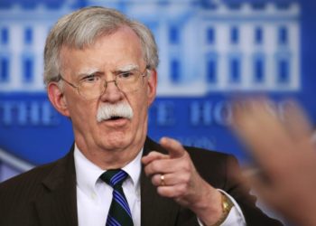 Dëshmia e John Boltonit mund të ndryshojë rrjedhën e gjyqit për shkarkimin e Trump