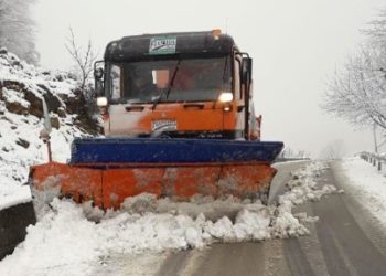 Moti i keq, ARRSH: Të gjitha rrugët janë të kalueshme, në veri dëborë dhe erë në formë cikloni