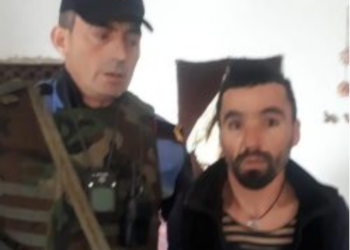 Arrestohet disa orë pas krimit Erdet Çapoku, masakroi me thikë e levë kunatën në sy të vajzës