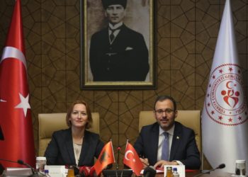 Nënshkruhet Protokolli i Bashkëpunimit Shqipëri-Turqi, Denaj: 1.8 mld euro shkëmbime tregtare në 2019-ën, synojnë intensifikim