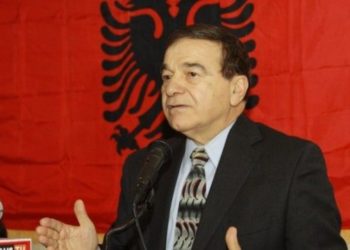 “Shfuqizo dekretin e luftës me Shqipërinë”, ish-kongresisti DioGuadri letër presidentit grek