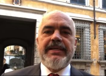 “Ju kërkoj durim”/ Rama nga Italia: Javën tjetër takoj Merkelin, fatura e dëmeve nga tërmeti 1 mld Euro