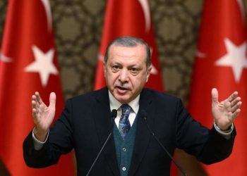 “Kryeministri grek po luan lojën e gabuar…”