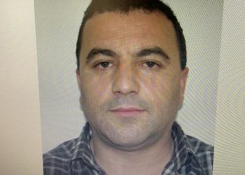 Ende asnjë gjurmë për ish-shoferin e kryebashkiakut të Lushnjës, “10 mln lekë kush jep informacion”