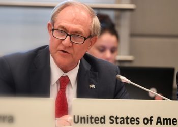Ambasadori i SHBA në OSBE: Amerika nuk po kërkon luftë me Iranin. Populli i Shqipërisë do jetë i sigurt