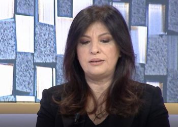 “Kur po lindja vajzën, te rruga po kalonte arkivoli i babait tim”, Jozefina Topalli rrëfen momentin e vështirë në jetën e saj