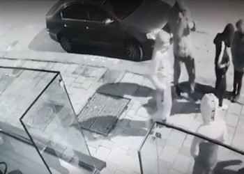 VIDEO/ “Skifterët e natës” në aksion me kapuç në kokë, 2 në pranga, 2 të tjerë shpallen në kërkim