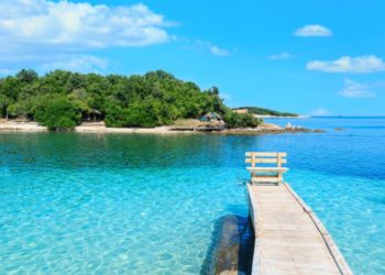 “Shqipëria një frymëzim i ri për pushime”, faqja britanike i bën jehonë turizmit në Shqipëri