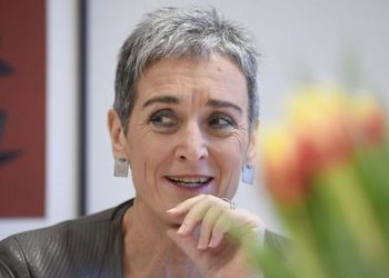 Lunaçek reagon për vlerësimin e Peter Handke: S’mund ta kuptoj si iu dha çmimi Nobel