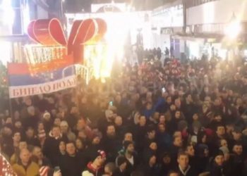 Serbët nuk u ndahen malazezëve por me parrulla kundër shqiptarëve!!!