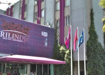 Pushimi i çështjes “Basha”, vjen reagimi i parë nga PS: Teatër i turpshëm! Gjyqtari zbatoi parimin “KÇK”