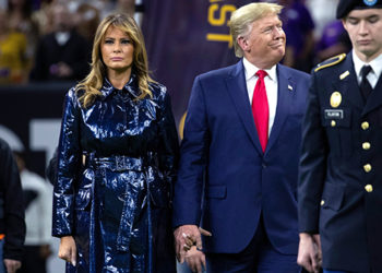 Melanias nuk i pëlqen shtrëngimi i duarve me Trump, këtë e tregon edhe në një tjetë video