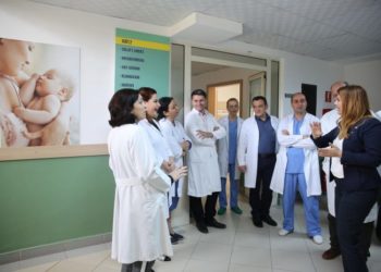Vendimi i qeverisë: Bonus 2.5 milionë lekë për mjekët që shkojnë në spitalet e rretheve
