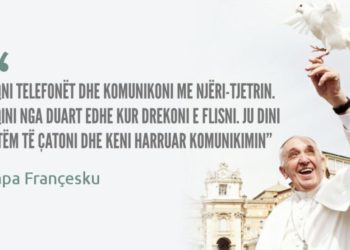 “Hiqni telefonët dhe komunikoni me njëri-tjetrin”/ Rama e nis ditën me mesazhin e Papës