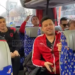 VIDEO/ Batuta në autobusin e ish-futbollistëve të Kombëtares, Raklli ngacmon Duron: A e zgjodhe numrin e fanellës?