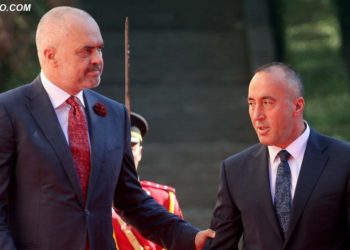 Mediat e Kosovës: Rama dorëzon padinë kundër Haradinajt në Gjykatën e Prishtinës