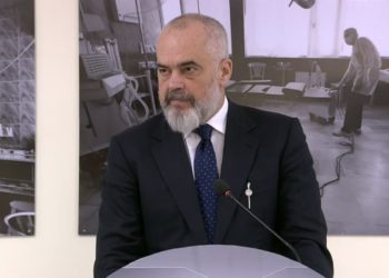 Rama kujton vitet si kryebashkiak i Tiranës: Çfarë më ndodhi kur vizitova Kopshtin Zoologjik