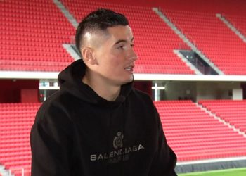 Rrëfehet futbollisti i kombëtares: Ishte gjyshja ajo që identifikoi talentin tim, ja çfarë s’më pëlqen tek Reja