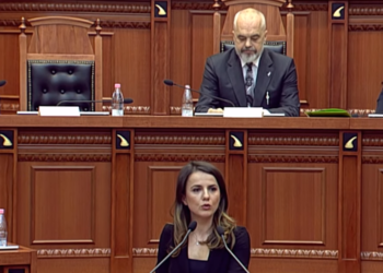 Rudina Hajdari replika me Ramën: Bën sikur s’ka qenë në Shqipëri, nuk di ca bëhet këtu me ndërtimet pa leje