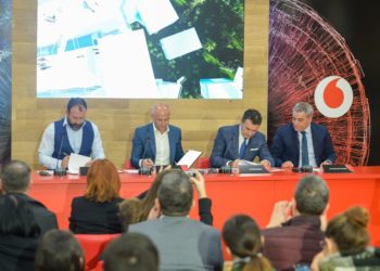 Vodafone Albania, Fondacioni Shqiptaro-Amerikan për Zhvillim dhe Bashkia Tiranë firmosën Marrëveshjen e Mirëkuptimit për transformimin e Piramidës, në qendrën më të madhe rajonale të inovacionit dhe arsimit dixhital, për të rinjtë