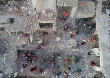 FOTOT/ Tërmeti në Turqi rrit numrin e të vdekurve në 31, shumë të plagosur