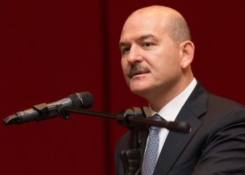 Frikë për përsëritje të lëkundjeve të tokës, qeveria turke: Presim tërmet me magnitudë 7.5 në Stamboll