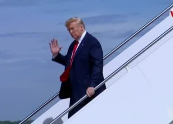 SHBA, Dhoma e Përfaqësuesve voton për dërgimin në Senat të akuzave për shkarkimin e Trump