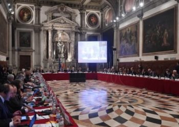 5 pyetjet e Kuvendit për Kushtetuesen, Komisioni i Venecias letër Ruçit: Do ta shqyrtojmë në mars
