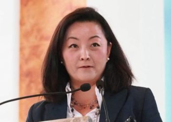 Ambasadorja amerikane shkon në zyrën e Metës, pritet fjalimi i parë i Yuri Kim