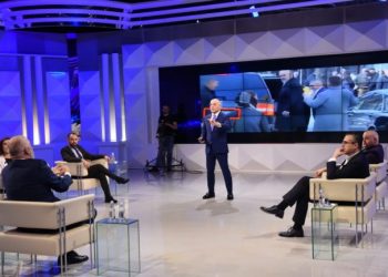 “Lëviz me makinën që më dhuroi vëllai”, Rama tregon edhe arsyen pse fluturon me Biznes Class drejt SHBA