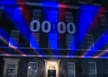Mbretëria e Bashkuar largohet zyrtarisht nga BE, arrihet Brexit