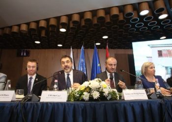 Fatura e tërmetit/ Koordinatori i OKB: Duhet të jeni të përgatitur. Përfaqësuesja e BB: Ndikon në rritjen ekonomike